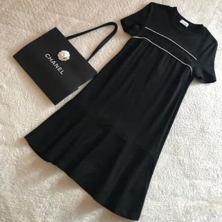 レッドヴァレンティノ(RED VALENTINO)のRED VALENTINO ワンピース / EPOCA(ひざ丈ワンピース)