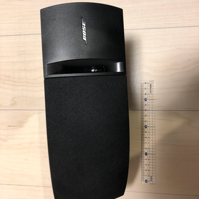 BOSE(ボーズ)のじゅん様専用　BOSE スピーカー　壁付　天井付　4個セット スマホ/家電/カメラのオーディオ機器(スピーカー)の商品写真