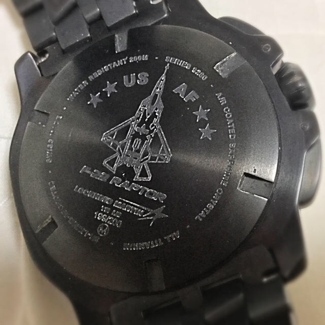Luminox(ルミノックス)のLUMI-NOX F22 RAPTOR   メンズの時計(腕時計(アナログ))の商品写真
