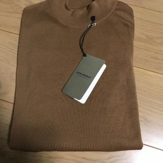 ジョンスメドレー(JOHN SMEDLEY)のジョンスメドレー サイズM モックネックニット キャメル(ニット/セーター)