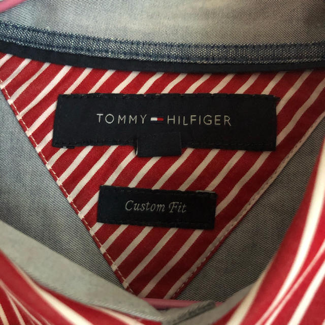 TOMMY HILFIGER(トミーヒルフィガー)のTOMMY HILFIGER ストライプシャツ メンズ メンズのトップス(シャツ)の商品写真