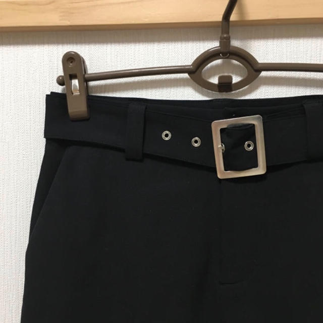agnes b.(アニエスベー)のアニエスベー  飾りベルト付きスカート レディースのスカート(ひざ丈スカート)の商品写真