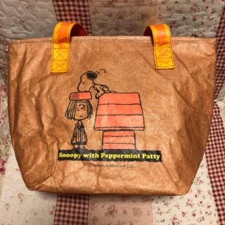 ピーナッツ(PEANUTS)の新品 スヌーピー ピーナッツ 弁当 ランチバッグ 保冷バッグ トートバッグ (弁当用品)