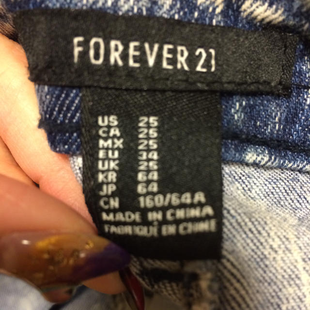 FOREVER 21(フォーエバートゥエンティーワン)のFOREVER21 ハイウエストデニム レディースのパンツ(デニム/ジーンズ)の商品写真