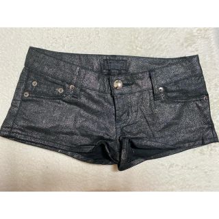 マウジー(moussy)の【新品】マウジーヴィンテージ　ラバー箔サテンストレッチショートパンツ(ショートパンツ)