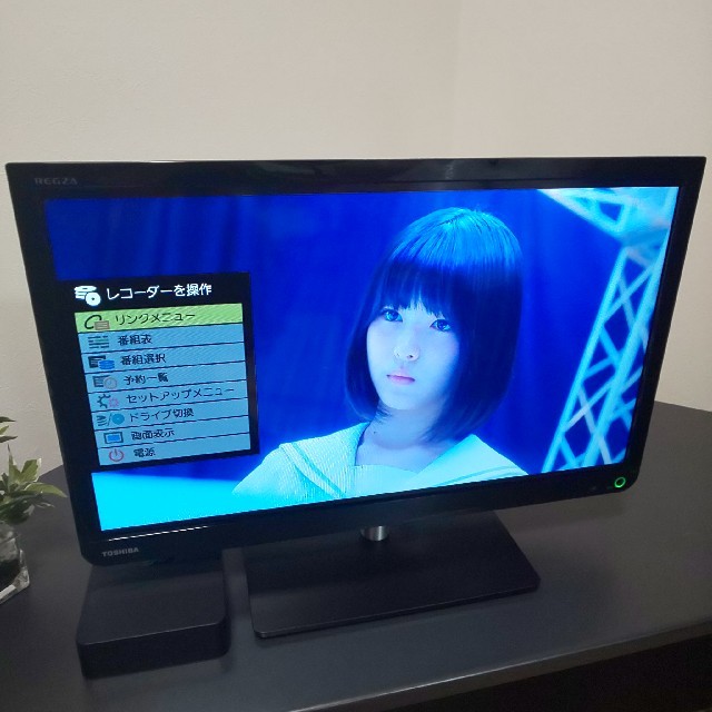 東芝／録画出来るセット☆★高画質スタイリッシュ REGZA 32型液晶テレビ