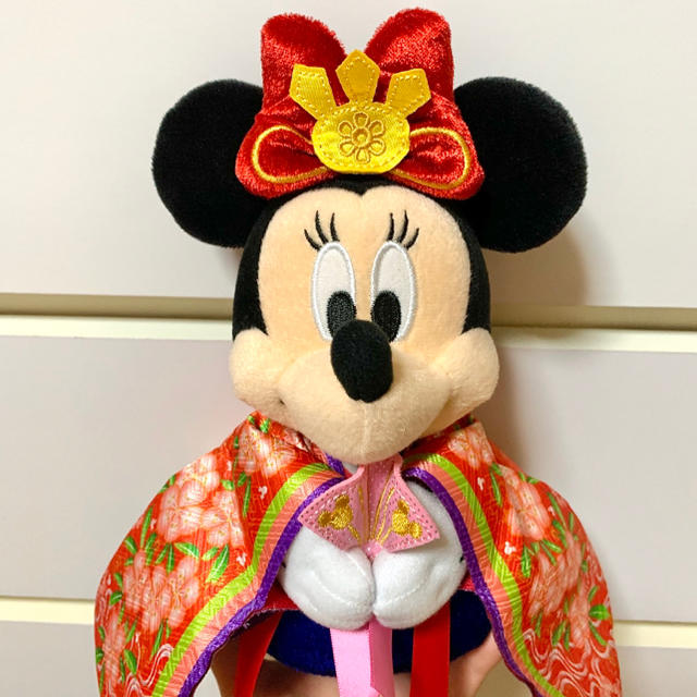 Disney(ディズニー)のディズニー ミニー 雛祭り ぬいぐるみ エンタメ/ホビーのおもちゃ/ぬいぐるみ(キャラクターグッズ)の商品写真