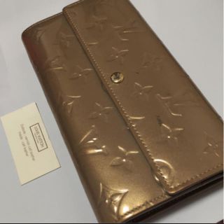 ルイヴィトン(LOUIS VUITTON)のLOUIS VUITTON エナメル　箱付き 長財布 ルイヴィトン(長財布)