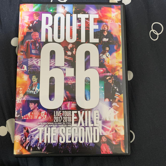 EXILE THE SECOND(エグザイルザセカンド)のEXILE　THE　SECOND　LIVE　TOUR　2017-2018“ROU エンタメ/ホビーのDVD/ブルーレイ(ミュージック)の商品写真