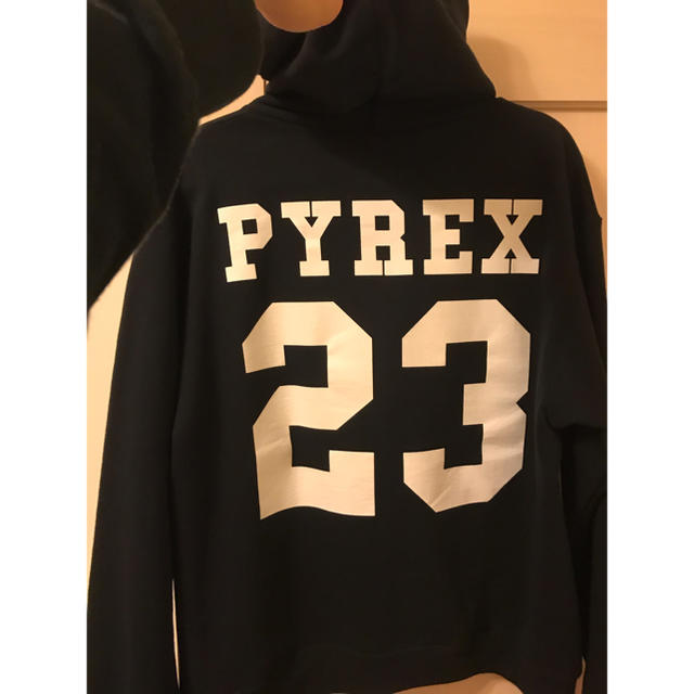 Pyrex Vision Champion パーカー　フーディー