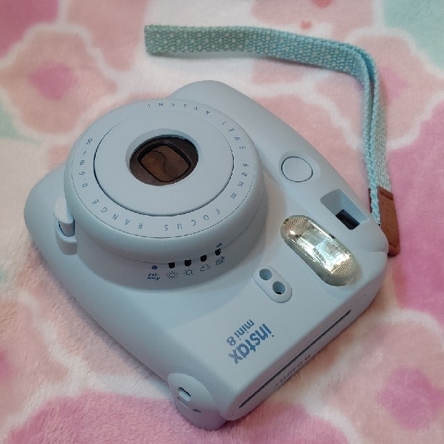 富士フイルム(フジフイルム)のチェキ instax mini8 『最終値下げ』 スマホ/家電/カメラのカメラ(フィルムカメラ)の商品写真