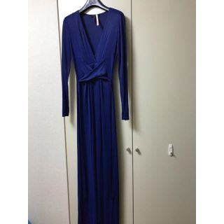 ビーシービージーマックスアズリア(BCBGMAXAZRIA)のBCBG  マックスアゼリア　ロングドレス(ロングワンピース/マキシワンピース)