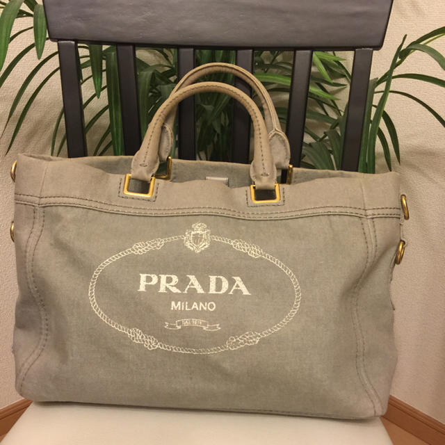 即納安い PRADA - PRADAハンドバック❤︎の通販 by ちぃ's shop|プラダならラクマ 通販正規店