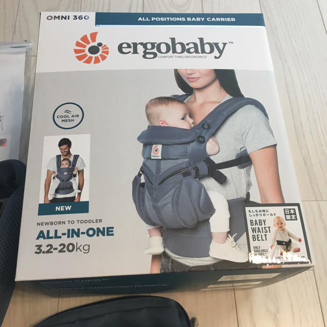 Ergobaby(エルゴベビー)の新品未使用最終値下げ◎アカチャンホンポ エルゴオムニ360 クールエア キッズ/ベビー/マタニティの外出/移動用品(抱っこひも/おんぶひも)の商品写真