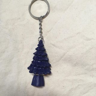 奈良美智 キーホルダー 森ガールの通販 by ミナミナ373's shop 奈良美智 キーホルダー 森ガールの通販 by ミナミナ373's shop
