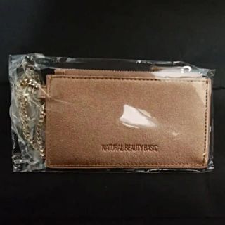 ナチュラルビューティーベーシック(NATURAL BEAUTY BASIC)のＮＡＴＵＲＡＬＢＥＡＵＴＹＢＡＳＩＣフラグメントケースピンクゴールド小銭入れ新品(パスケース/IDカードホルダー)