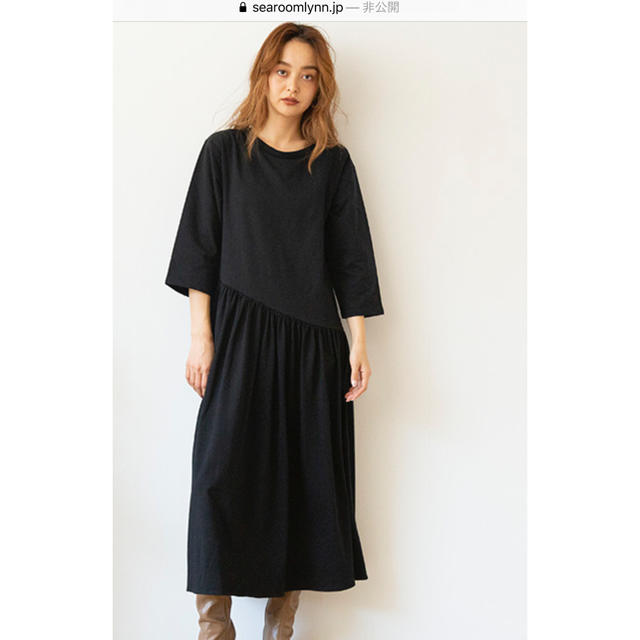 SeaRoomlynn(シールームリン)のシールームリン　warmカットワンピース新品 レディースのワンピース(ひざ丈ワンピース)の商品写真