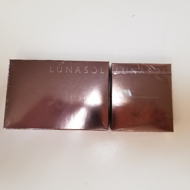 LUNASOL　スキンモデリングパウダーグロウ