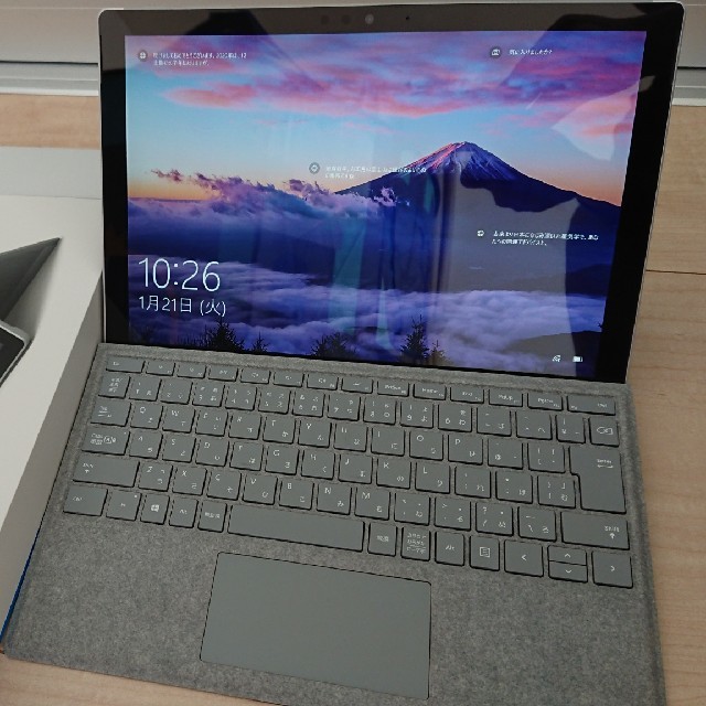 Surface Pro(5)  i5  256GB  8GB RAM ジャンク