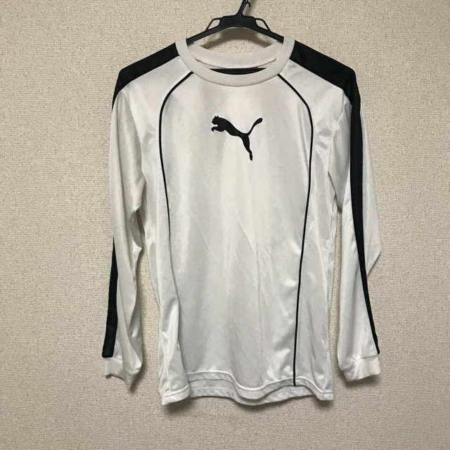 Puma サッカー プーマ 長袖シャツ 練習着 白 黒 Sの通販 By Takuya S Shop プーマならラクマ