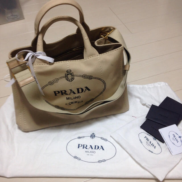 セール即納】 PRADA - PRADA カナパトート ブラック人気色☆の通販 by ...