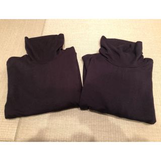 ユニクロ(UNIQLO)のユニクロ極暖ヒートテック2枚セット+PUMAネームプレート(Tシャツ/カットソー(七分/長袖))