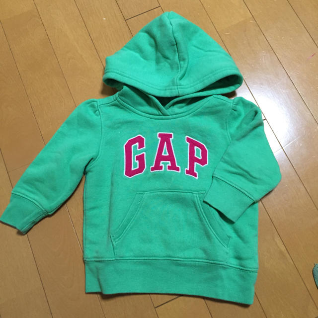 babyGAP(ベビーギャップ)のgap パーカー  kids 80 キッズ/ベビー/マタニティのベビー服(~85cm)(トレーナー)の商品写真