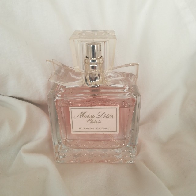 Dior(ディオール)のミスディオール シェリー ブルーミングブーケ 香水  50ml コスメ/美容の香水(香水(女性用))の商品写真