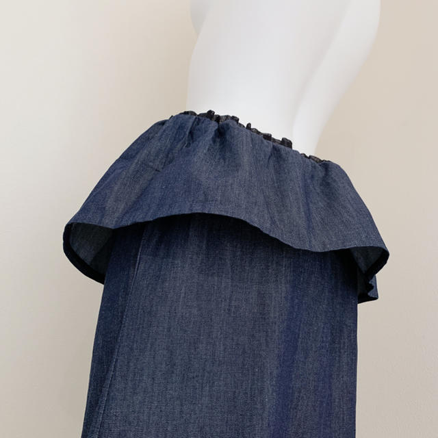 miumiu(ミュウミュウ)のmiumiu   デニムスカート  レディースのスカート(ひざ丈スカート)の商品写真