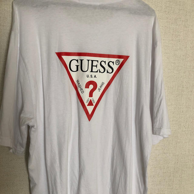 GUESS(ゲス)のGUESSのバックプリントTシャツ メンズのトップス(Tシャツ/カットソー(半袖/袖なし))の商品写真