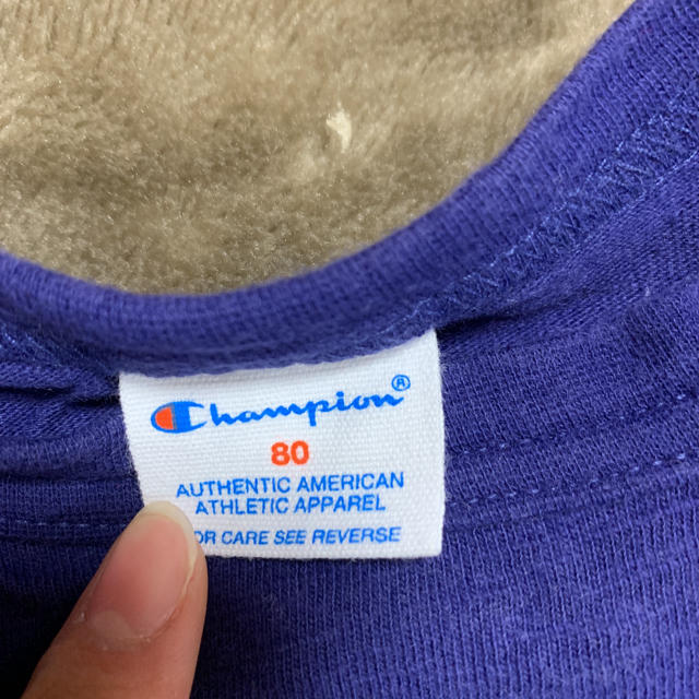 Champion(チャンピオン)のチャンピオン ロンT80 キッズ/ベビー/マタニティのベビー服(~85cm)(Ｔシャツ)の商品写真