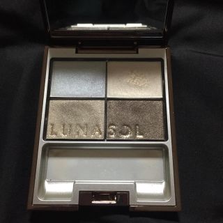 ルナソル(LUNASOL)のLUNASOL アイシャドウ(アイシャドウ)