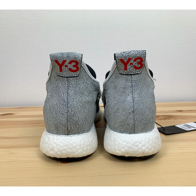 Y-3(ワイスリー)の未使用 Y-3 ワイスリー ヨウジヤマモト スニーカー ELLE RUN メンズの靴/シューズ(スニーカー)の商品写真