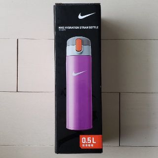 ナイキ(NIKE)のナイキ NIKE 水筒　ハイドレーションストローボトル　ピンク(日用品/生活雑貨)