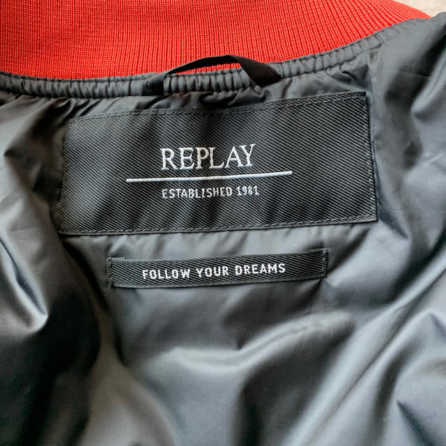 Replay(リプレイ)のreplay  フローラル柄　ボンバージャケット レディースのジャケット/アウター(ブルゾン)の商品写真