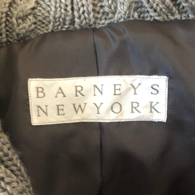 BARNEYS NEW YORK(バーニーズニューヨーク)のバーニーズニューヨーク　ダウンコート レディースのジャケット/アウター(ダウンコート)の商品写真