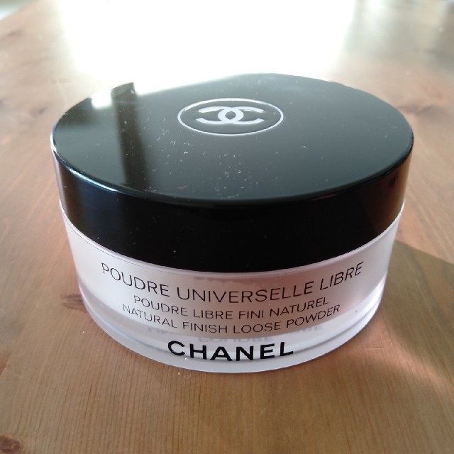 CHANEL　パウダー