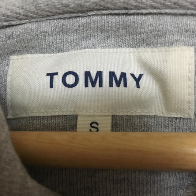 TOMMY(トミー)のTOMMY パーカー ミッキー グレー メンズ メンズのトップス(パーカー)の商品写真