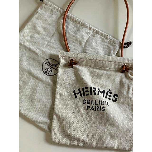 Hermes - 【新品未使用】HERMES アリーヌ
