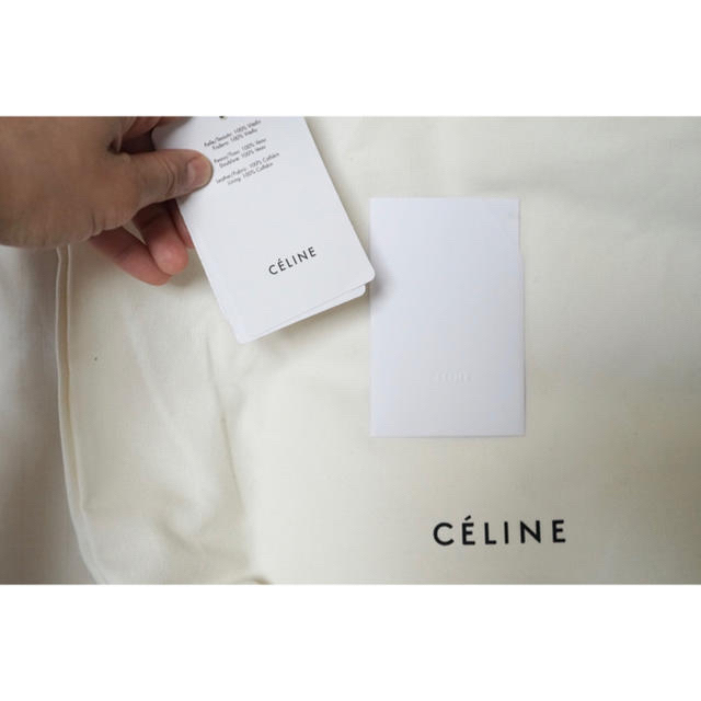 celine(セリーヌ)の【nico様専用】セリーヌ   Celine キューブソフトバッグ　スモール レディースのバッグ(ショルダーバッグ)の商品写真