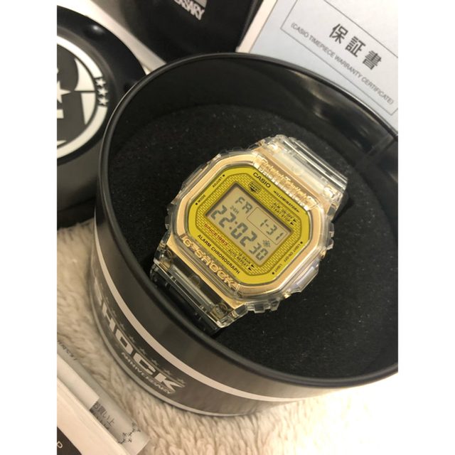 G-SHOCK(ジーショック)のG-SHOCK DW-5035E-7JR 35周年 クリア スケルトン 透明 メンズの時計(腕時計(デジタル))の商品写真