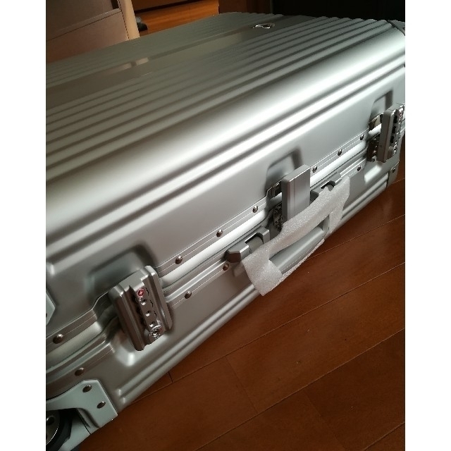 新品未使用品　メルセデス・ベンツ　スーツケース　65L 2