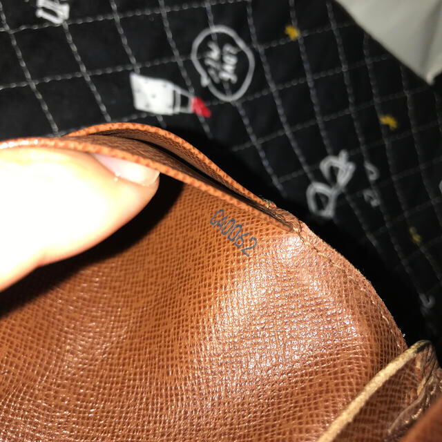 LOUIS VUITTON(ルイヴィトン)の♡LOUIS VUITTON財布♡ レディースのファッション小物(財布)の商品写真