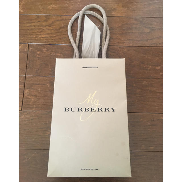 BURBERRY(バーバリー)のBurberry バーバリー　ショップ袋　ショップバッグ レディースのバッグ(ショップ袋)の商品写真