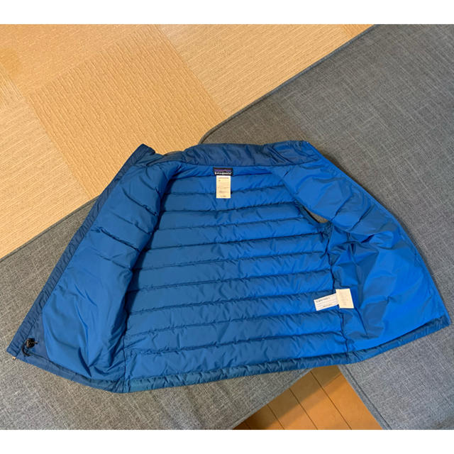 patagonia(パタゴニア)のPatagoniaダウンベスト☆サイズL12 レディースのジャケット/アウター(ダウンベスト)の商品写真