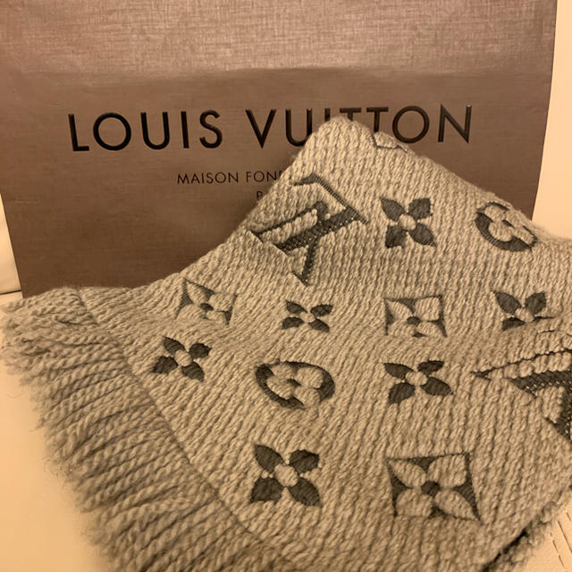 LOUIS VUITTON マフラー