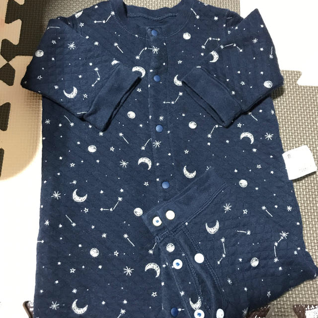 UNIQLO(ユニクロ)のベビーキッズ ロンパース70センチ キッズ/ベビー/マタニティのベビー服(~85cm)(ロンパース)の商品写真