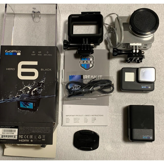 【期間限定価格1/24 23:59まで】GoPro Hero6 と 純正充電器のサムネイル