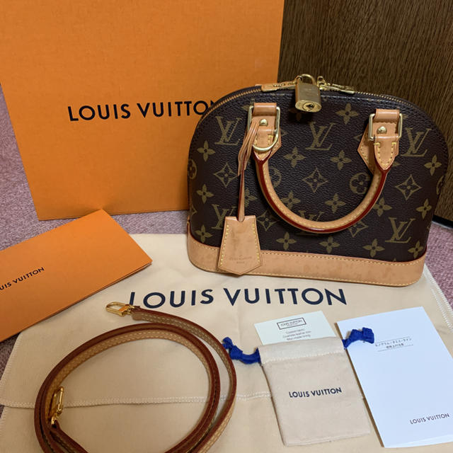 LOUIS VUITTON(ルイヴィトン)の🐰さま専用　ルイヴィトン　モノグラムアルマＢＢ レディースのバッグ(ハンドバッグ)の商品写真