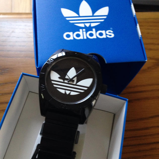adidas(アディダス)のアディダス腕時計値下げ♥️ レディースのファッション小物(腕時計)の商品写真